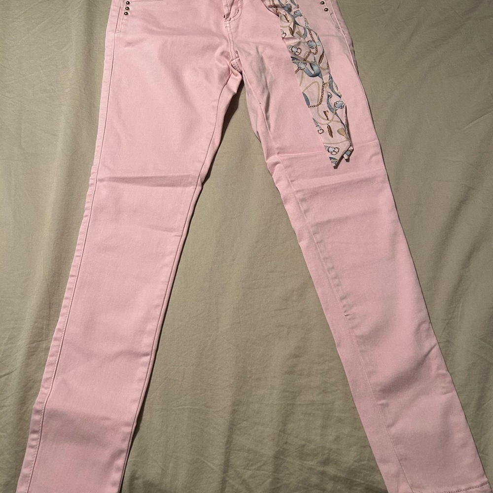 Pink Columbian Women's Jeans with Patterned Belt